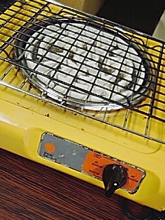 仕事場に電熱器