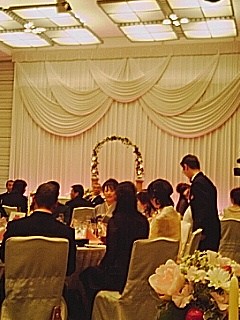 披露宴