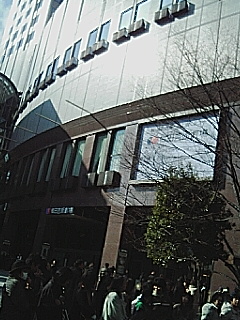 梅田芸術劇場前