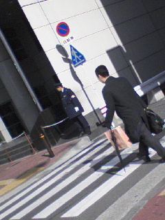 米国大使館前