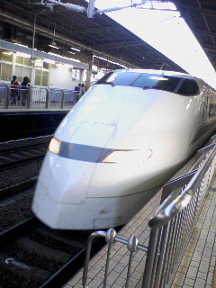 こだま何号か知らん