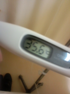 今朝の体温測定