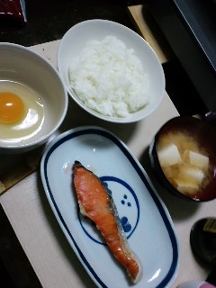 本日の朝食兼昼食