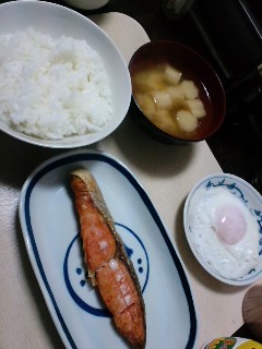 本日の朝食兼昼食