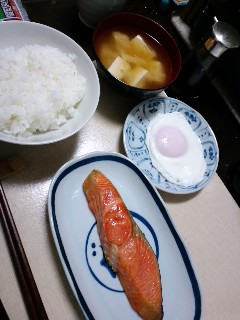 本日の朝食兼昼食