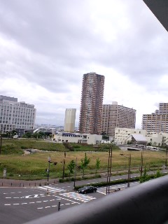 トレードセンター駅前マンション