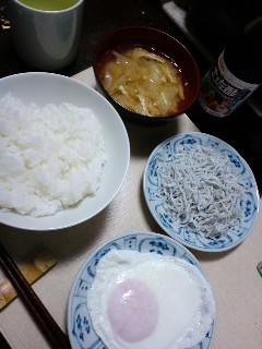 本日の朝食兼昼食