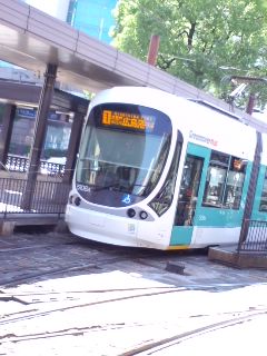 新型路面電車