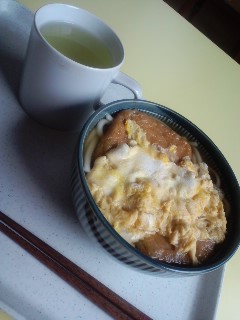 本日の朝食兼昼食