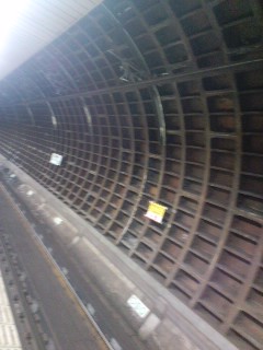 トンネルの構造