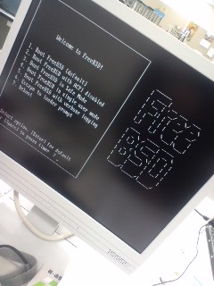 FreeBSDをインストール