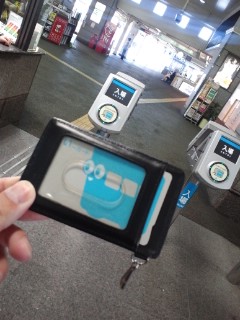 ゲート通過
