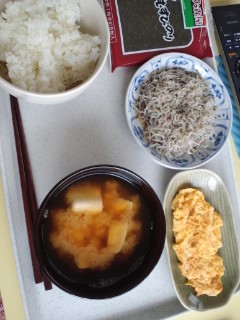 本日の朝食