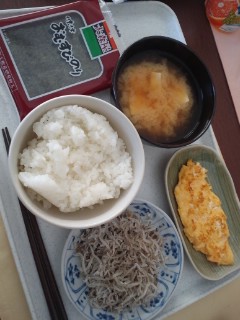 本日の朝食