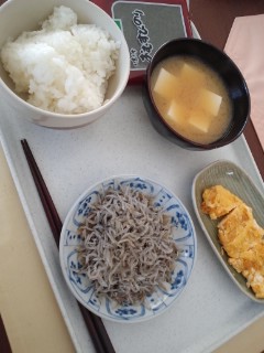 本日の朝食