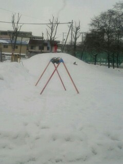 雪の滑り台