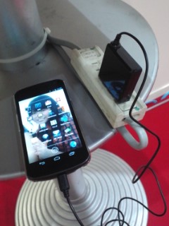 AC電源で充電