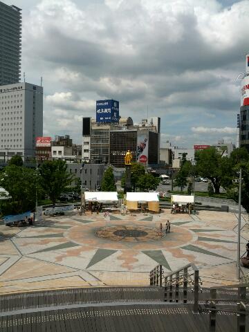 駅前広場