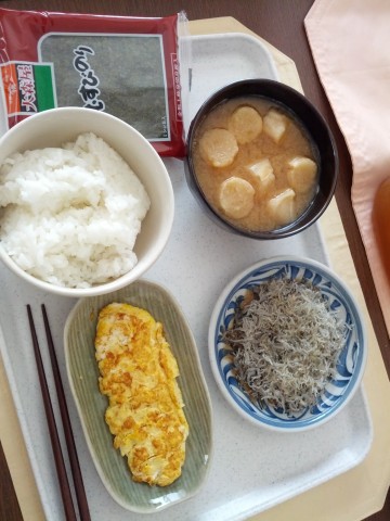 本日の朝食