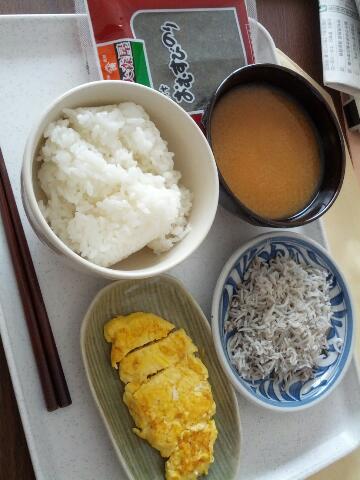 本日の朝食