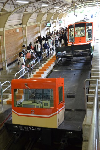 車両全景