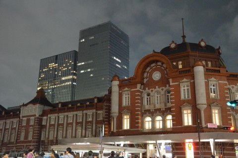 東京駅ライトアップ