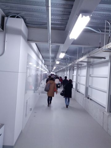 搭乗ゲートへ移動