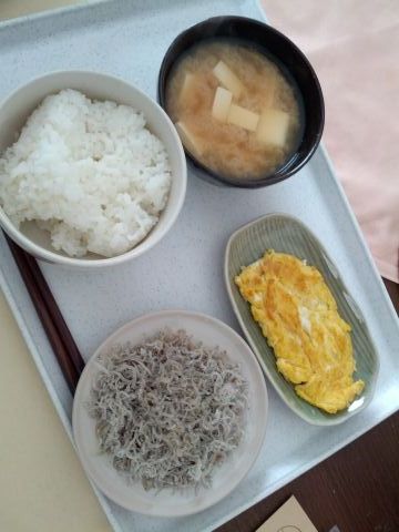 本日の朝食