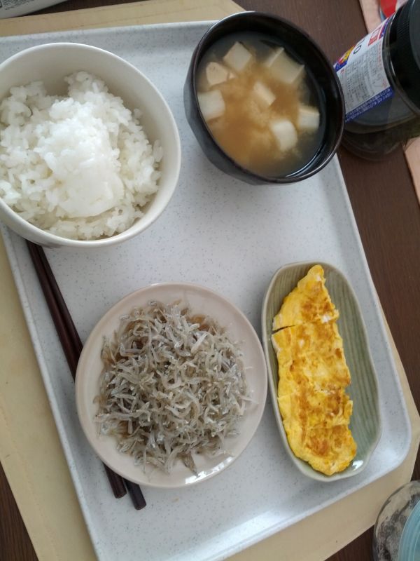 本日の朝食