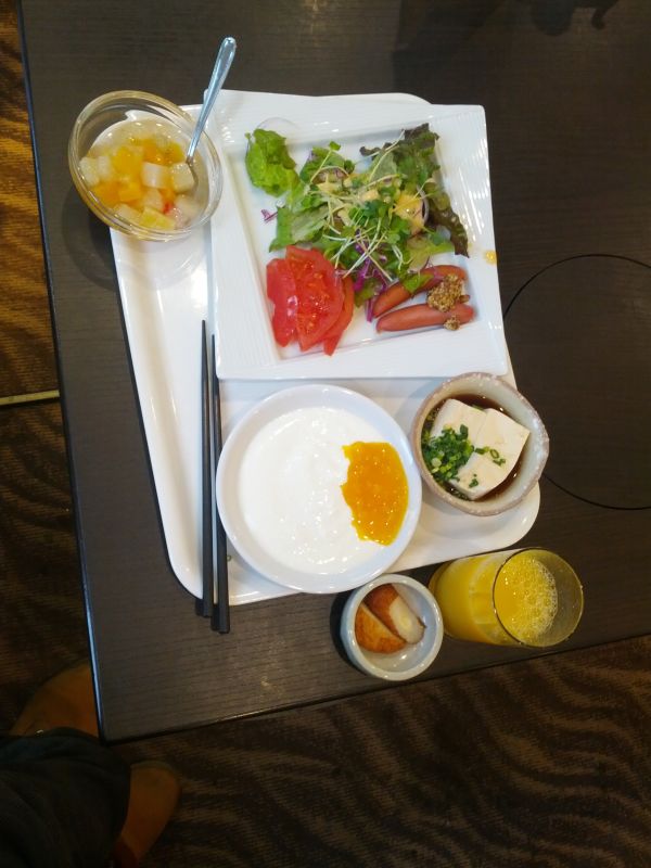 本日の朝食