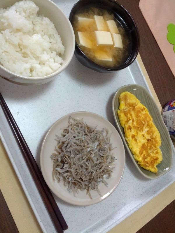 本日の朝食