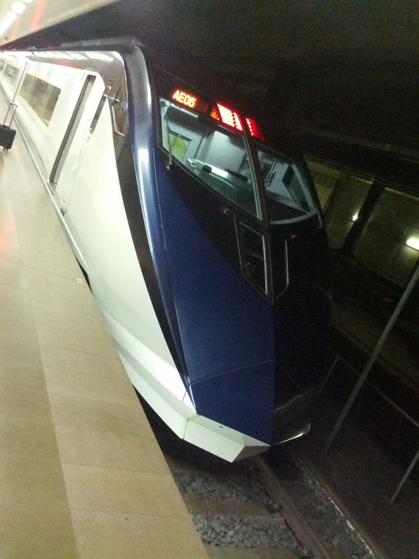 電車の顔