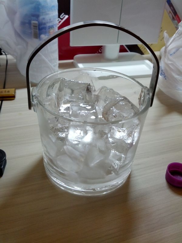本日の氷