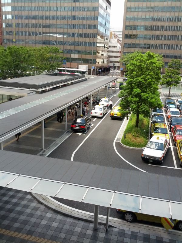 タクシー乗り場