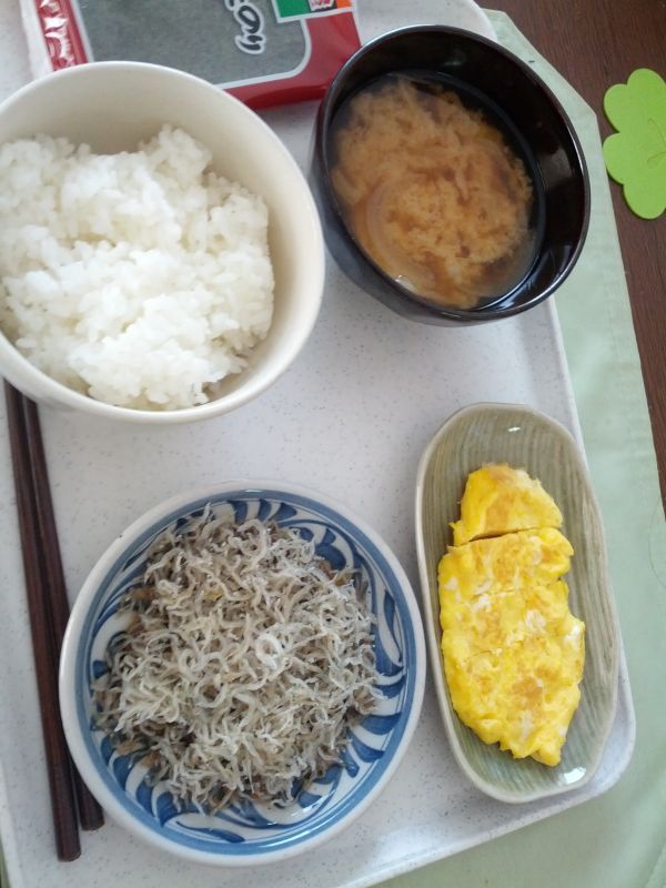 本日の朝食