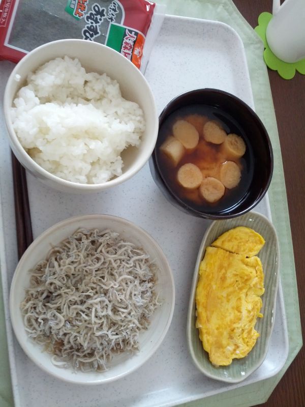 本日の朝食