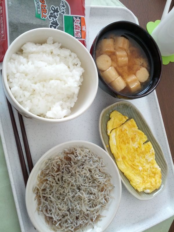 本日の朝食