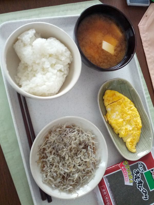 本日の朝食