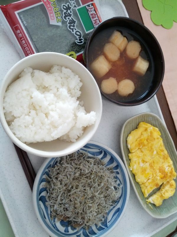 本日の朝食