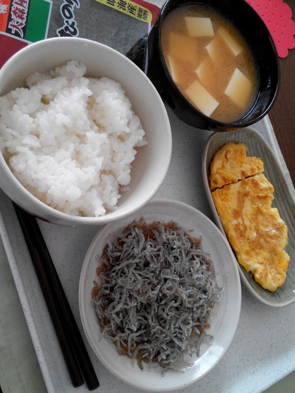 本日の朝食