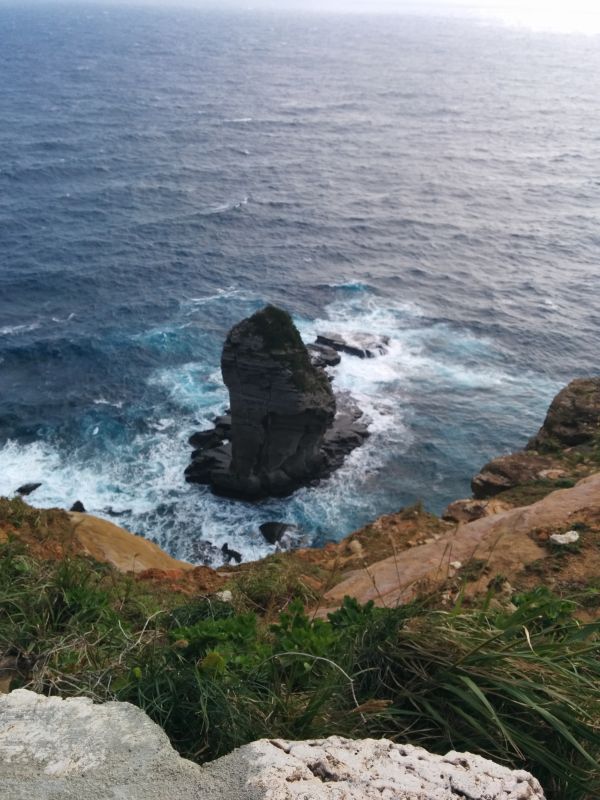 立神岩
