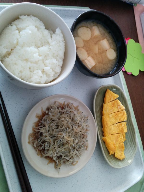 本日の朝食