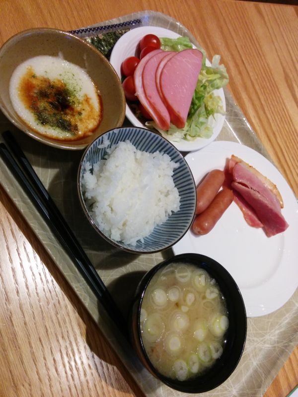 本日の朝食