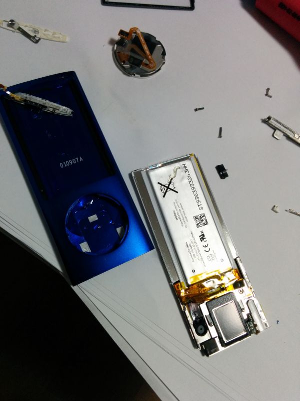 ケースと本体の分離