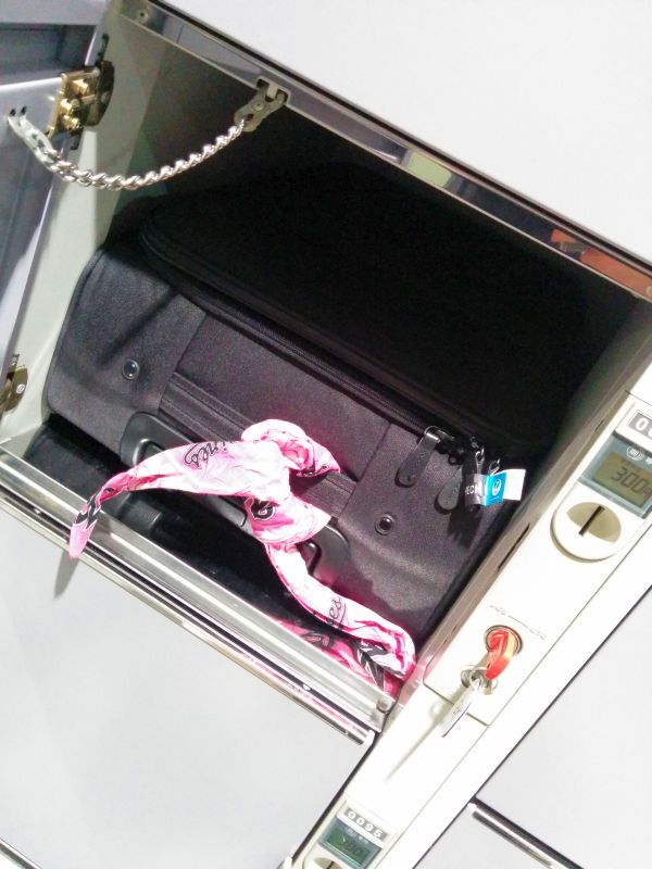 コインロッカー