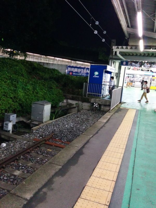 西武球場前駅ドンツキ