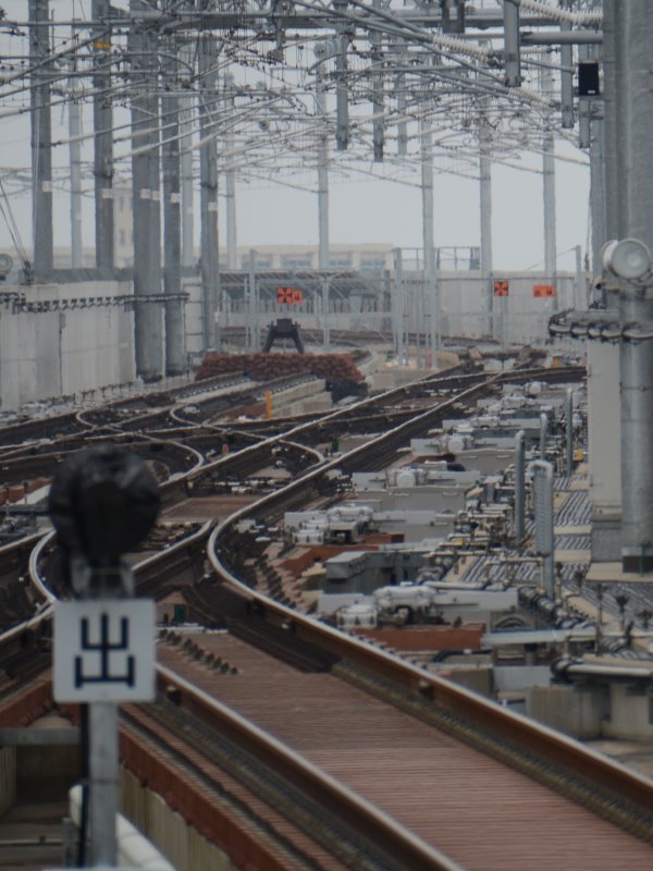 新青森駅のドンツキ