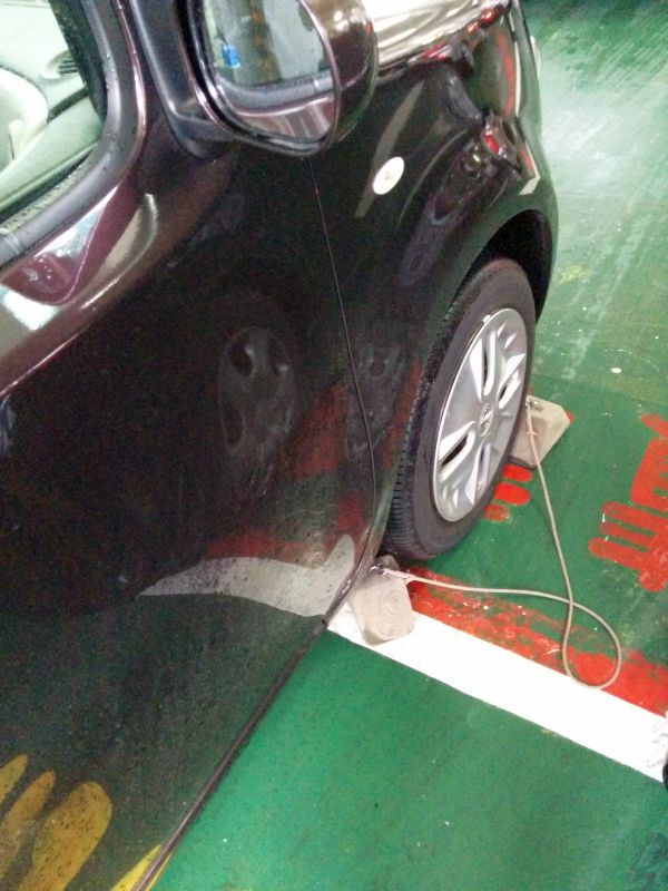 車止め