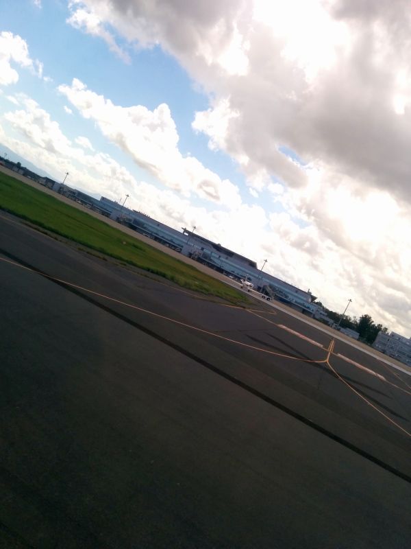 デッキ空き待ち