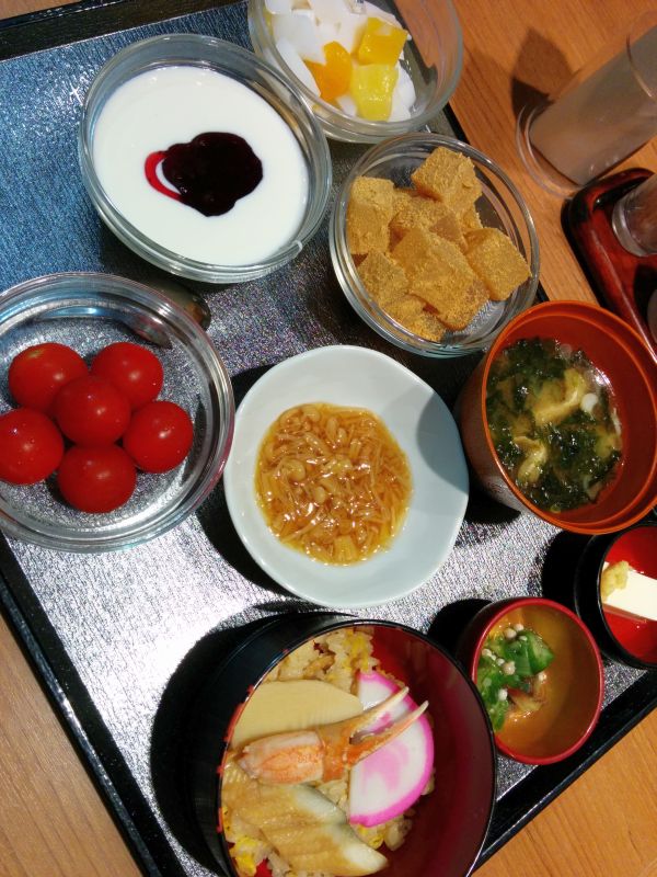 本日の朝食